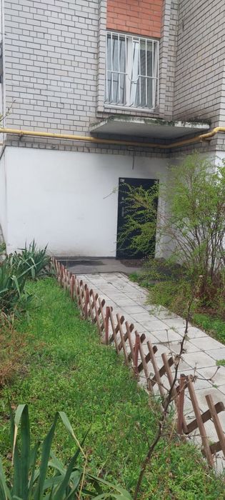 Продам помещение Победа5