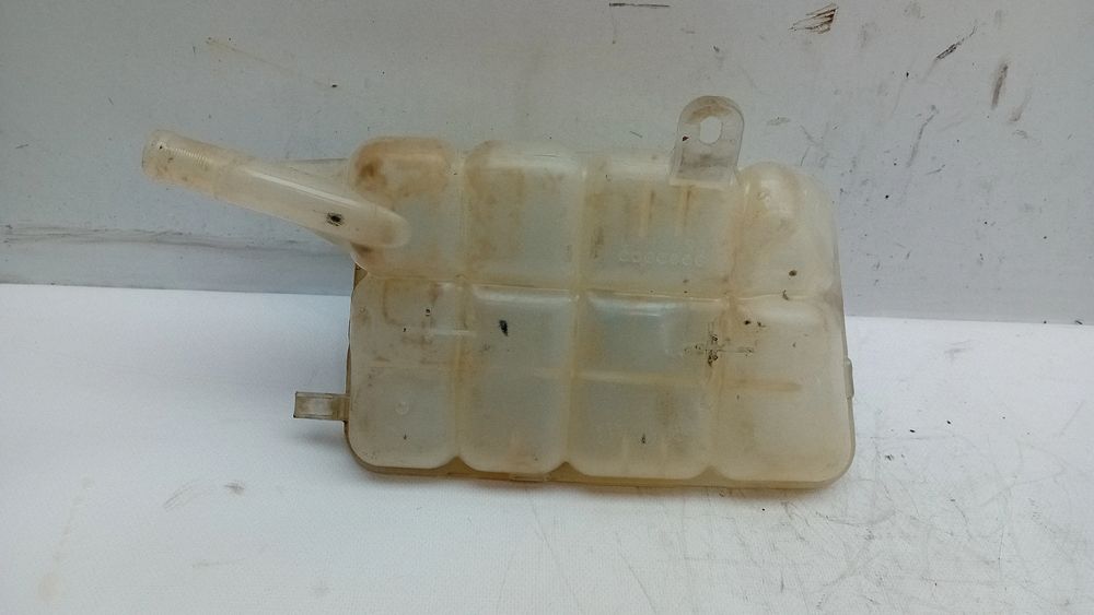Reservatório / depósito da água / líquido de refrigeração RENAULT Mega