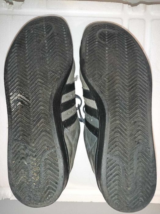 Ténis Adidas Superstar 82 cinzentos