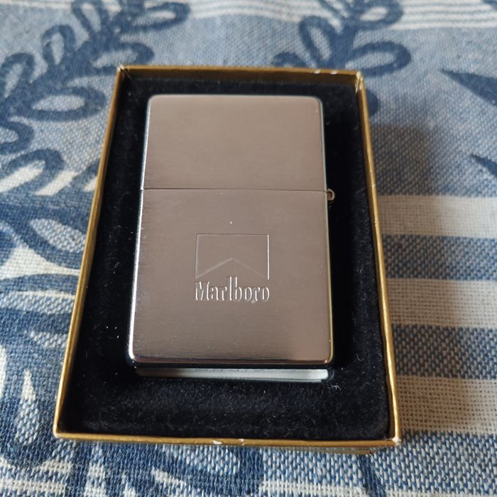 Isqueiros Zippo coleção
