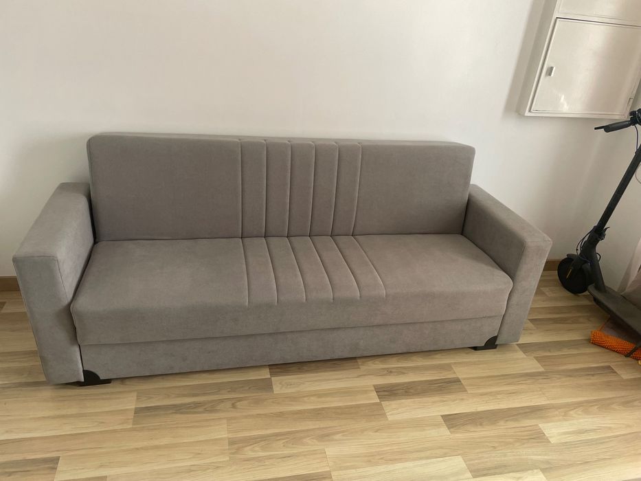 Sofá cama com baú