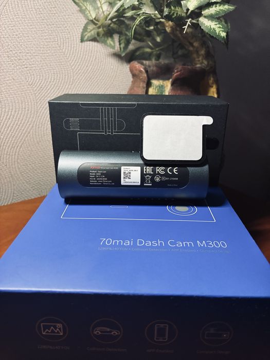 Видеорегистратор 70mai Dash Cam M300
