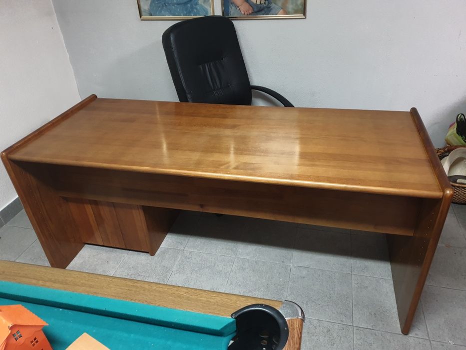Secretária Cerne original como nova