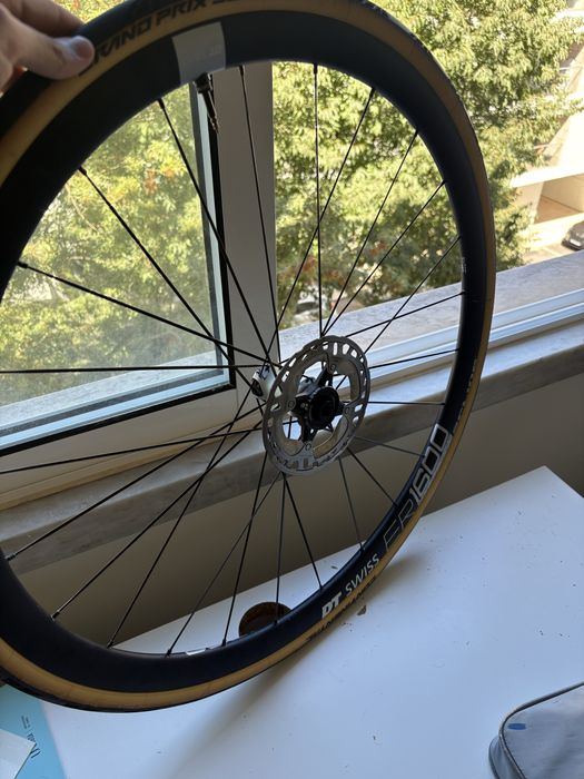 DT Swiss ER1600 SPLINE Disc – Excelente Estado