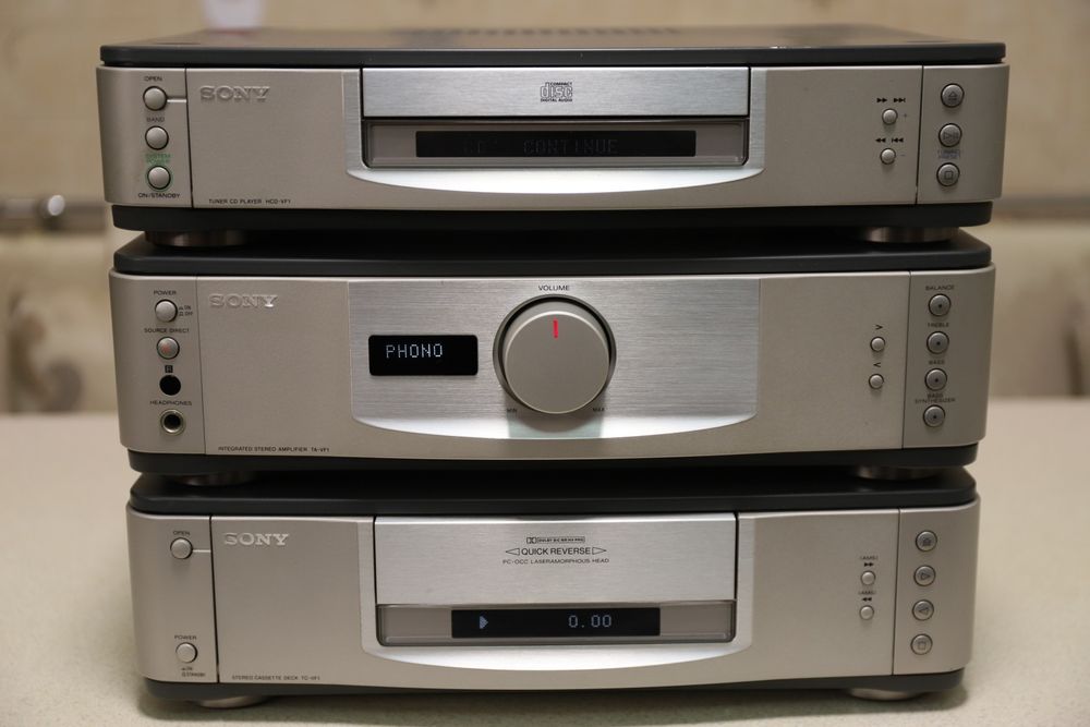 Sony  TA - VF 1   + блютуз колонка