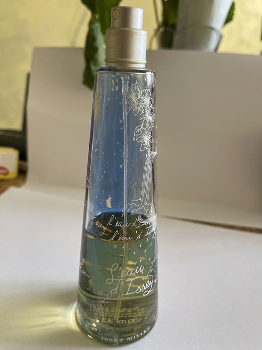 【激レア】ISSEY MIYAKE＊L'Eau d'Issey 限定版 issey miyake l'eau d'issey - купити парфумерію - Ціна на OLX.ua