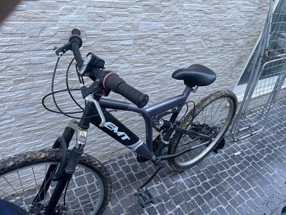 Bicicleta ja nao uso e tou a vender