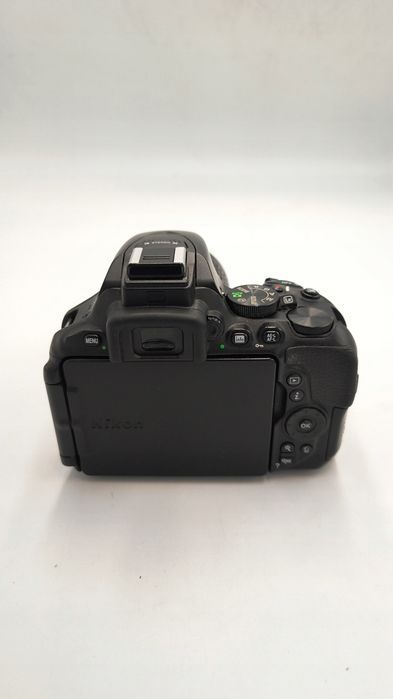 Lustrzanka Nikon D5600 18-55 AF-P VR 15946 zdjęć