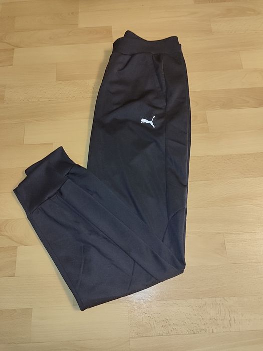 Штани puma. Спортивні штани puma