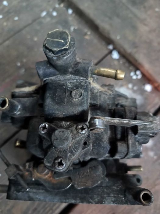 Карбюратор Weber, Рено, Вольво 1,4 бензин на запчастини