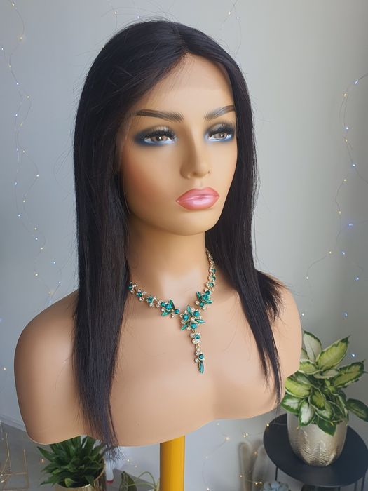 Peruka z włosów naturalnych w 100% naturlana czerń Megan lace front