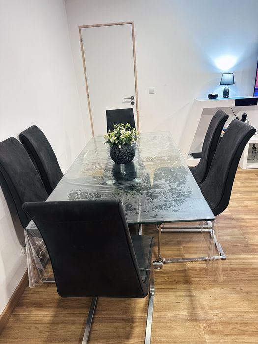 Mesa de jantar como nova