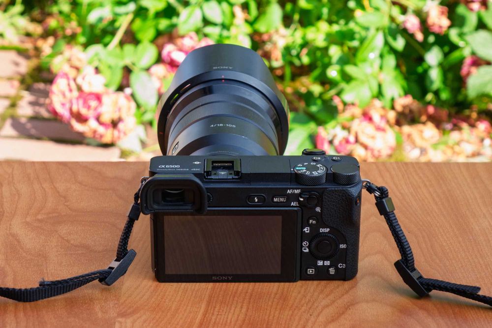 Sony A6500 + Sony E 18-105mm f/4 G OSS