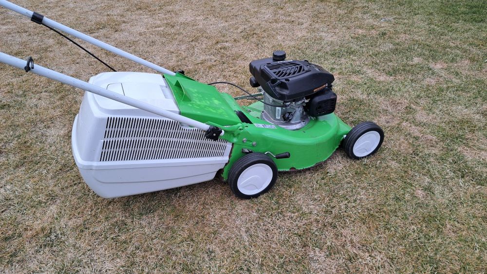 Kosiarka spalinowa Viking  MB248