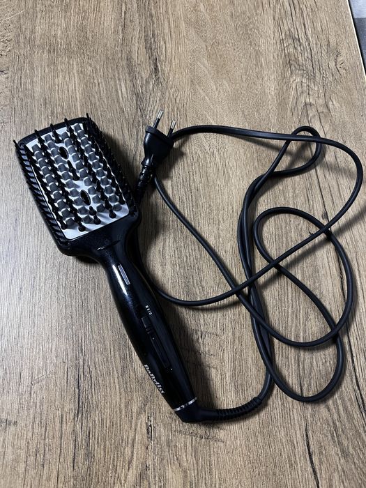 Розчіска-випрямляч для волосся Babyliss HSB101E