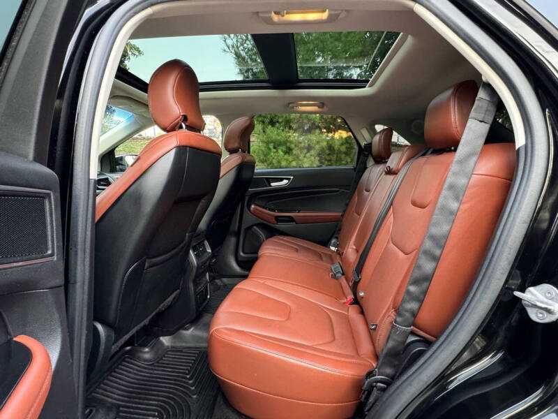 2016  Ford  Edge