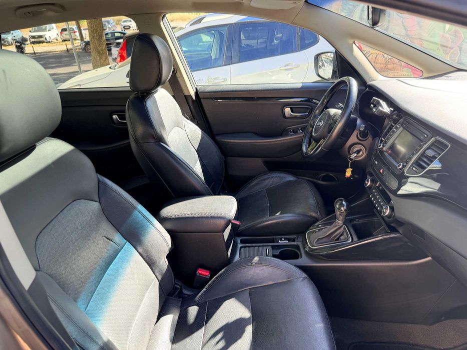 Kia Carens 7 lugares