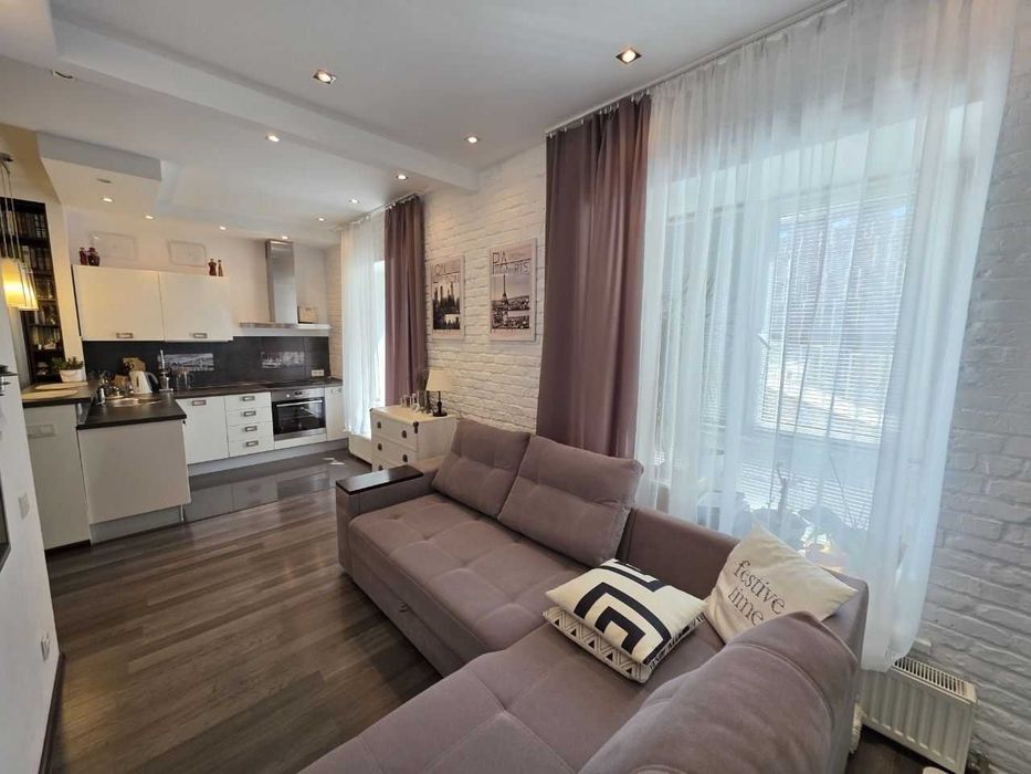 Продам 2к.кв-ру ж/м Победа-1,  45 м², ЖК Best House! Лучший дом!