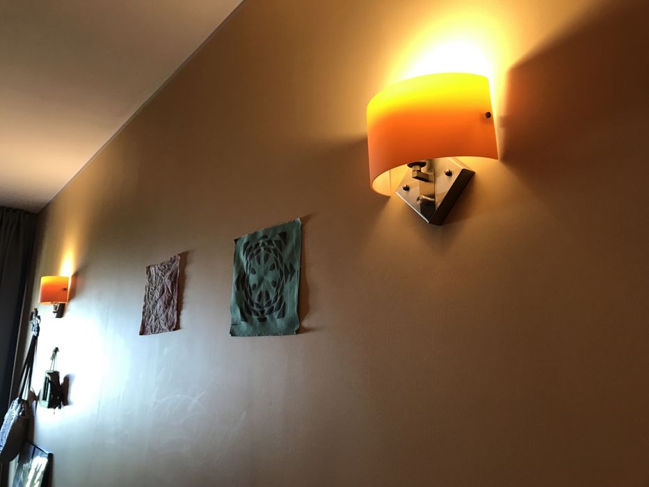 Cadeeiro de parede vidro fosco e aço inoxidavel regulador luz