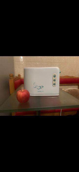 Тостер по размеру большой рабочий только сам хлеб не отстрпливает