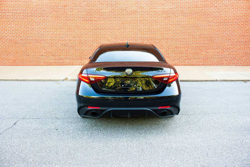 Alfa Romeo Giulia Veloce      2022