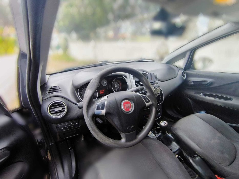 Fiat Punto a Diesel – Económico e em Bom Estado