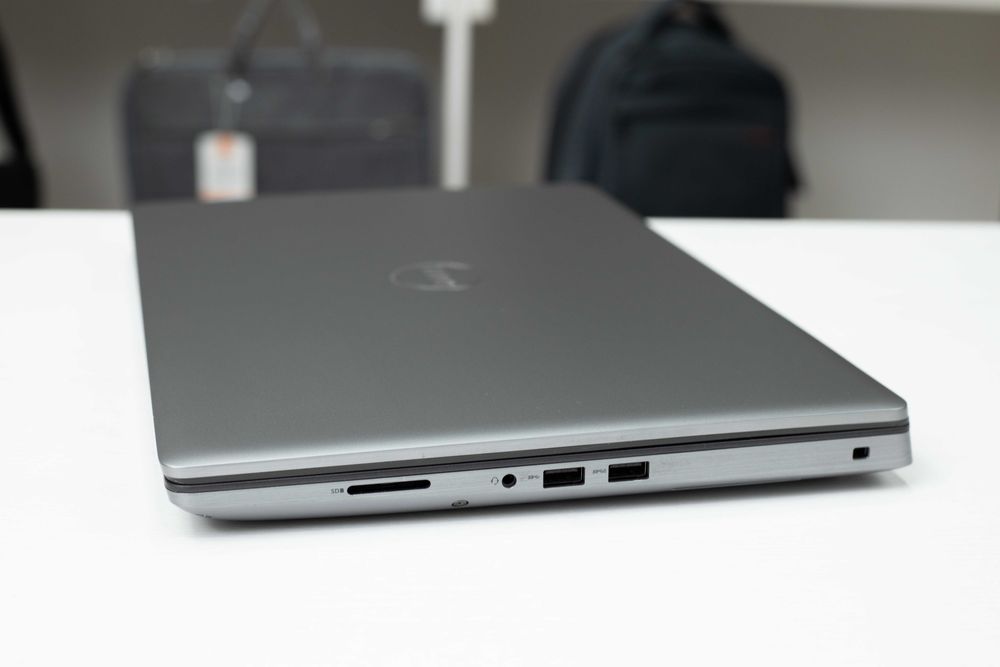 Dell Precision 7560 i7-11850H 32RAM 1TbSSD RTX A4000 FHD IPS 15,6”