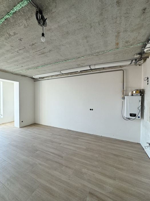 Продаж! Однокімнатна квартира з частковим ремонтом 47м2