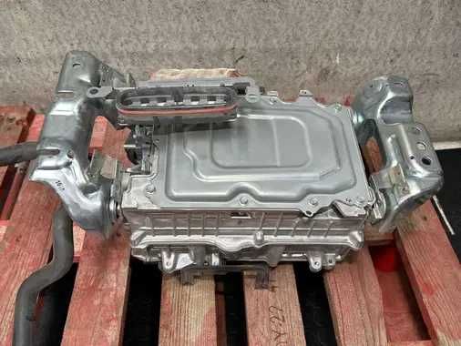 Inversor Toyota Yaris (2023)