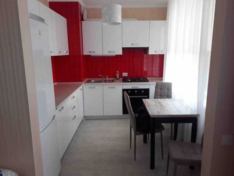 Продам 2к квартиру Новые Дома Метро Дворец спорта. 4й\9ти