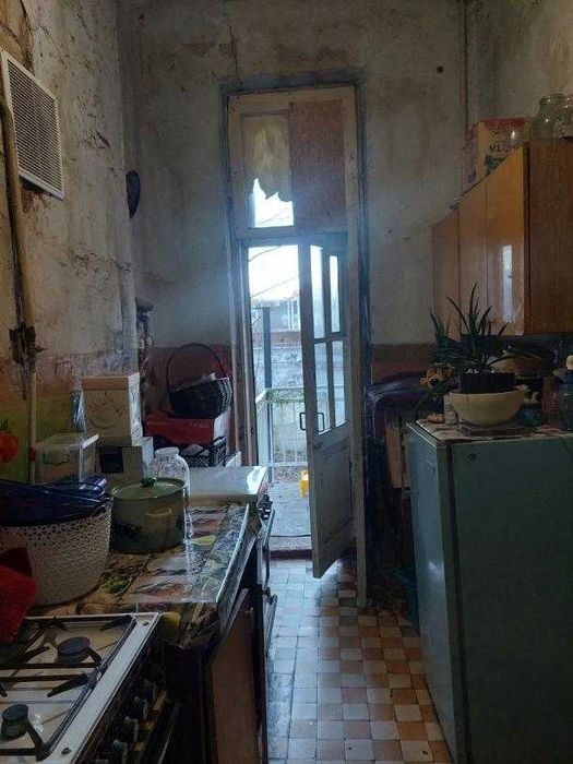 Продам 2 комнаты по ул. Сумская 80, метро Университет