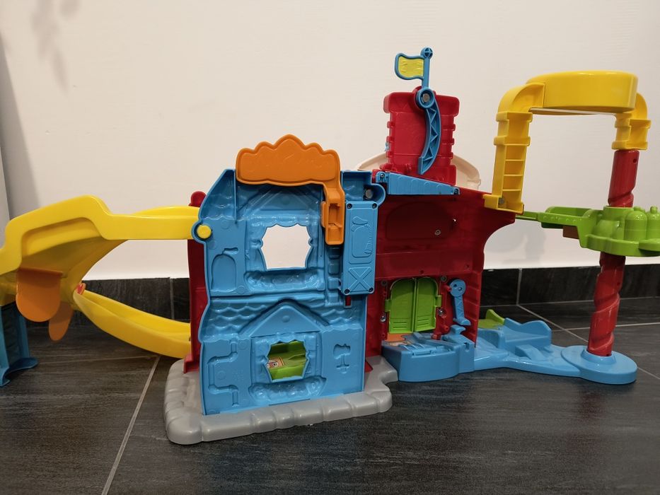 Remiza strażacka VTech tut-tut