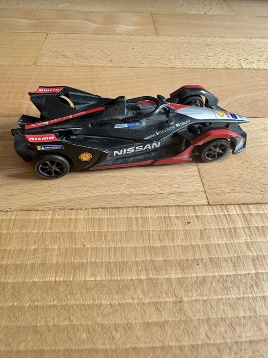 Samochód zabawka Shell Nissan Formula E gen 2 bluetooth