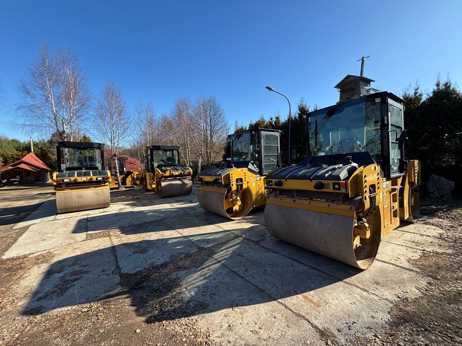 Caterpillar 2016/17 r WAGA 10TON , STAL STAL,obcinarka, bęben nie dzielony!  Walec CAT CB54B stal stal, 2016/17r, obcinarka bębny pełne całe