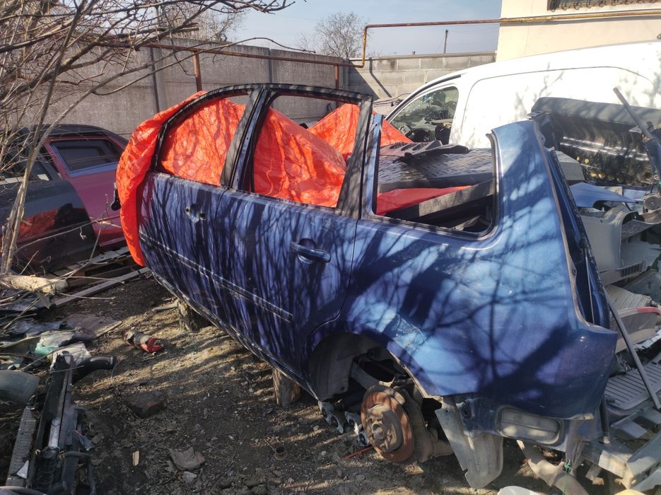 Четверь задня , крило ford c-max focus разборка форд фокус 2 ц макс