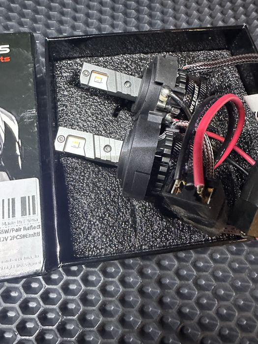 LED лампы Dawn Knight D7 H7 6000K Super Mini Volkswagen