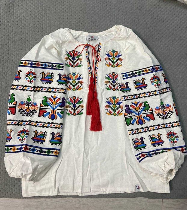Жіноча вишиванка «Подільська» – натуральна тканина,  розмір M"