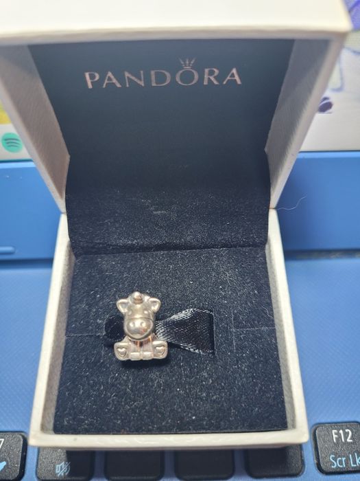 Pandora charms jednorożec