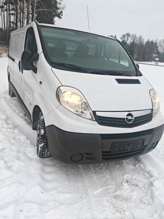 Opel Vivaro Long 2010r