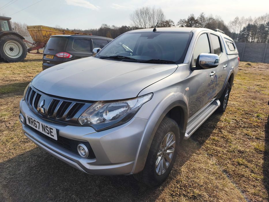 Mitsubishi l200 lift 2.4d 181km Anglik Sławsk