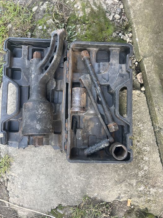 Мясорубка для колесных болтов