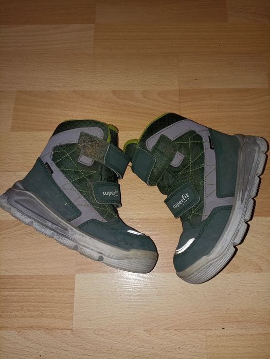 Ботинки для мальчика 26р