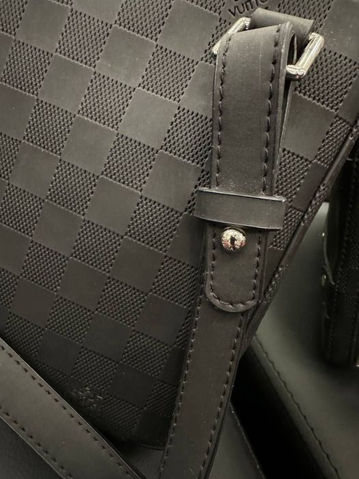 Мужская Сумка Планшетка на длиной ручке Louis Vuitton