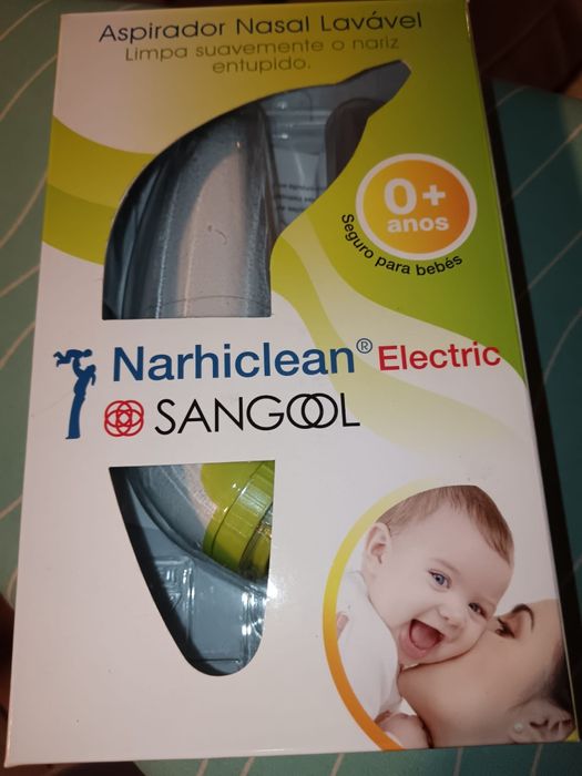 Aspirador de secreções bebe