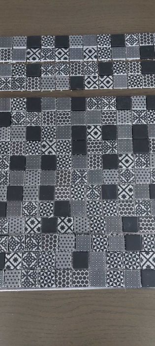 Pastilha 31,5X31,5 PRESTIGE MIX PRETO