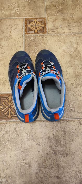 Quechua взуття для дитини