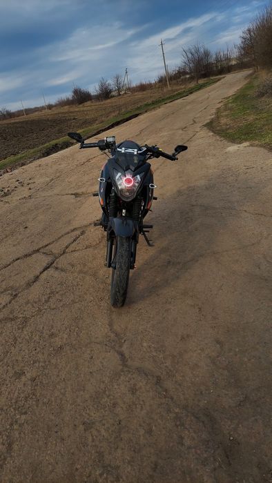 Продам мотоцикол Spark sp200-R28