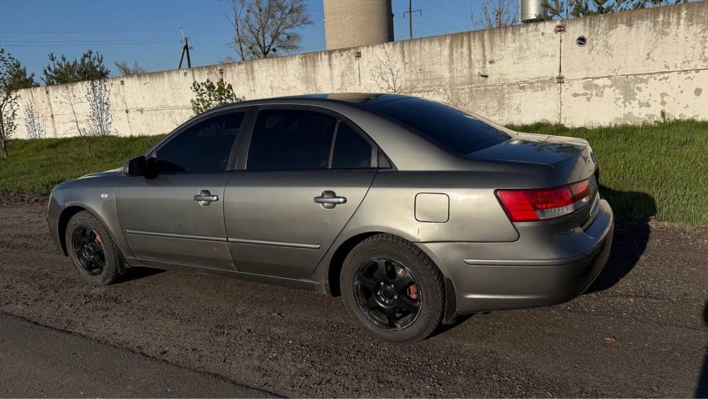 HYUNDAI SONATA nf