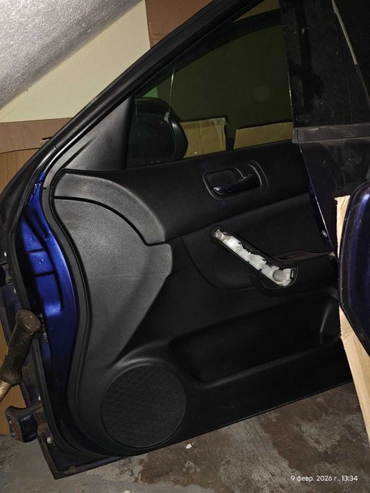 Honda Accord kombi 2005, częściami, bagażnik, drzwi