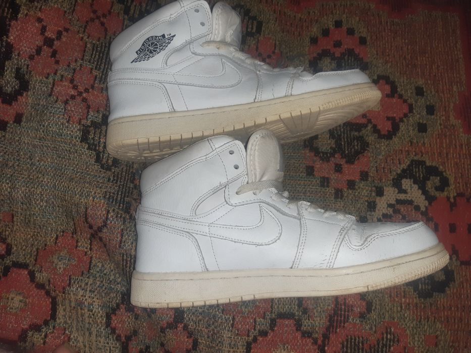 Кросівки Nike AIR JORDAN 1 MID